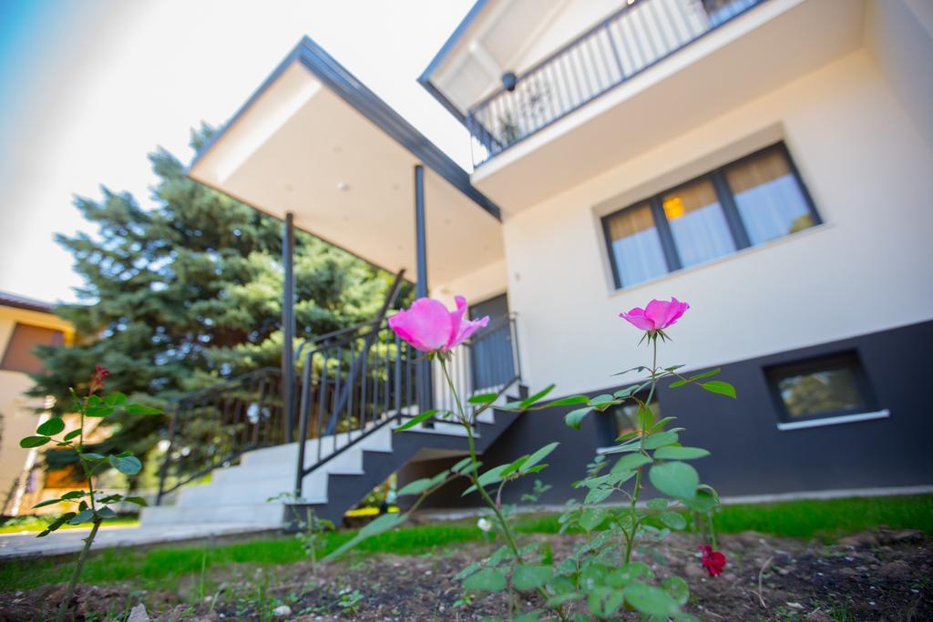 Villa Rose SJJ Esterno foto